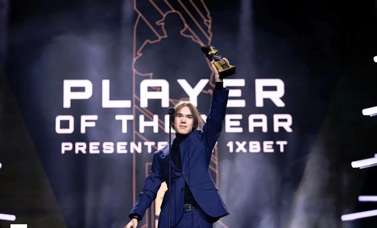 LPL多家俱乐部齐官宣，抢人大战一触即发